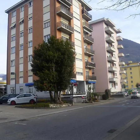 Cornaredo Nice Studio Apartment Lugano